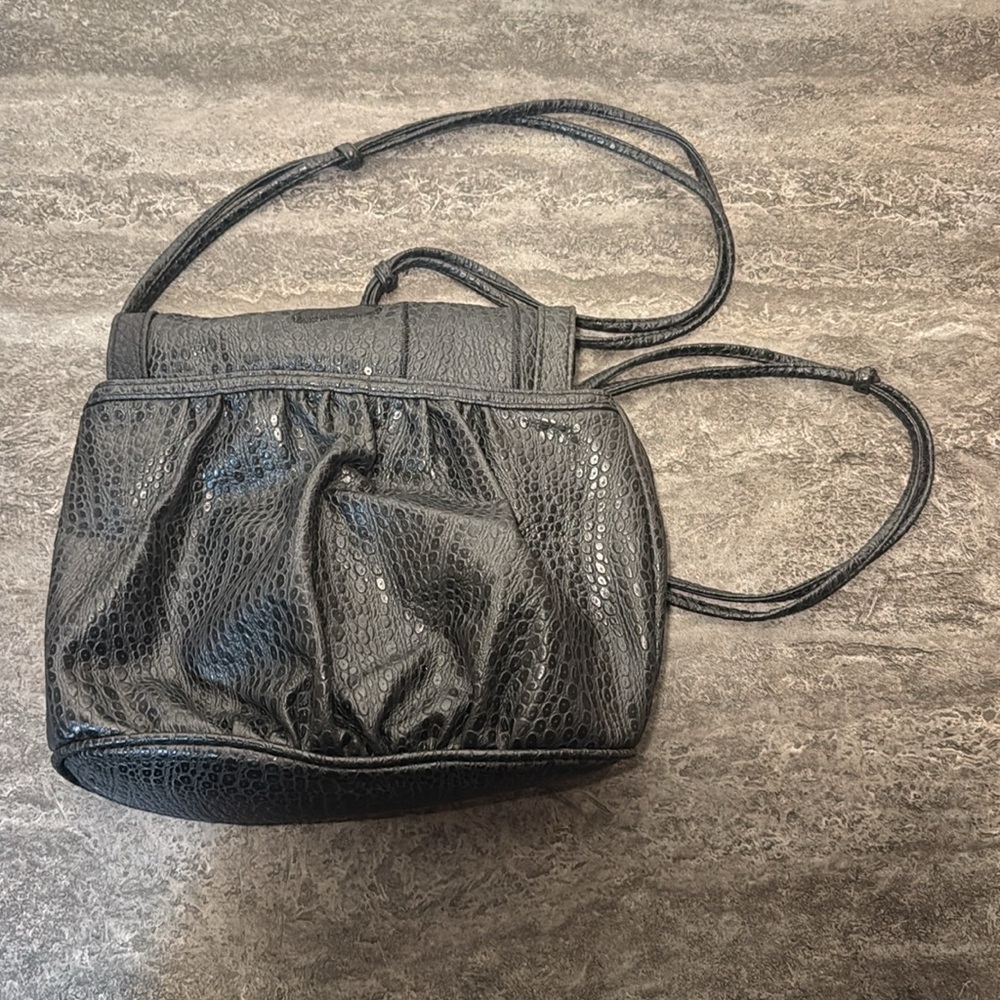NAS Shoulder Bag. Crocodile  print - Picture 3 of 10